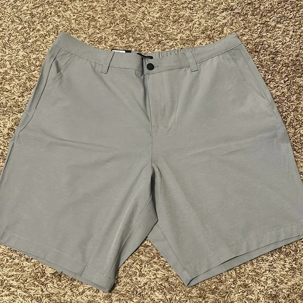 Men's Banana Republic Shorts | Men's 40 Shorts | Light Gray Shorts